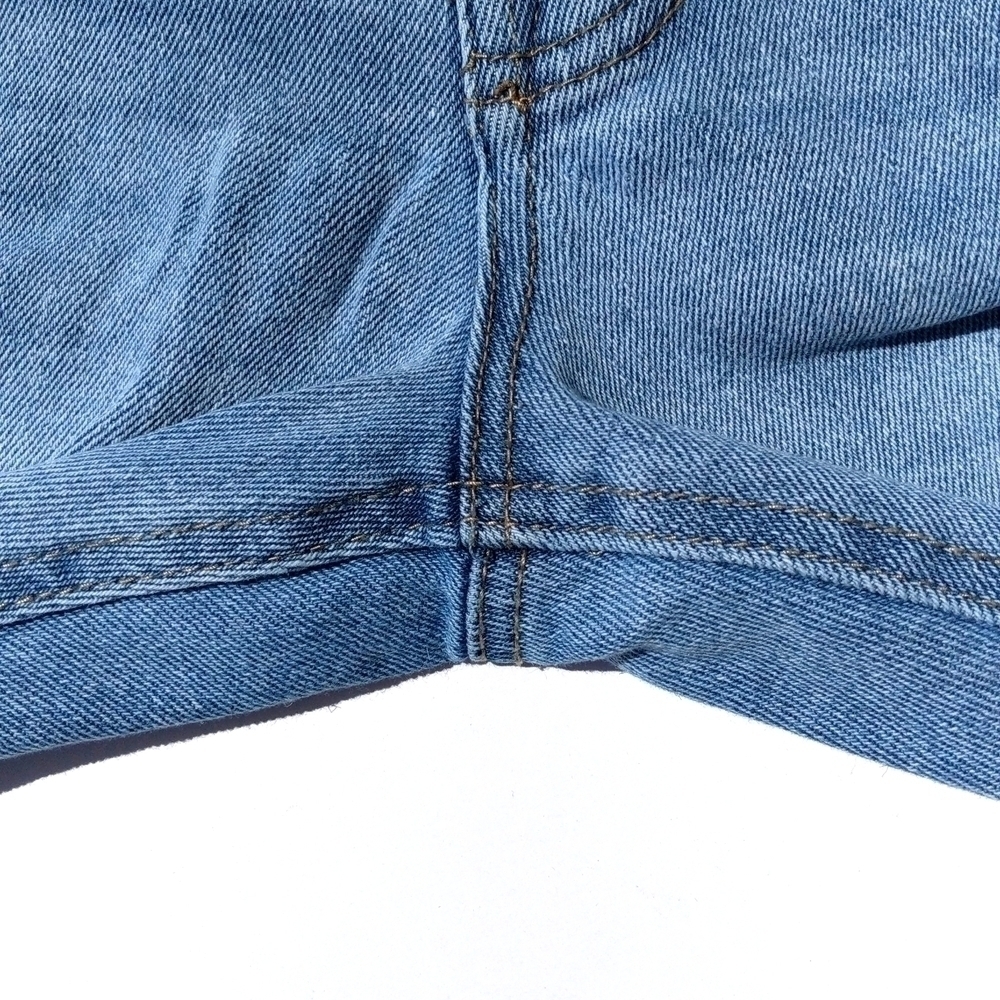 Almost Famous Medium Wash High Rise Distressed Cropped Skinny Jeans Blue Size 7 - Picture 13 of 16